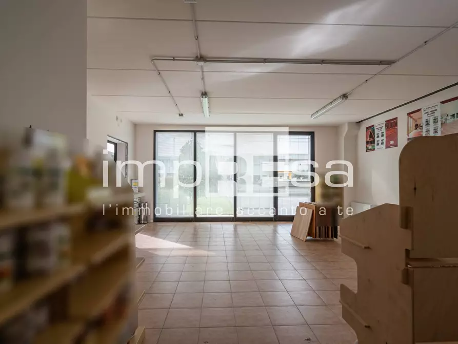 Immagine 9 di Capannone industriale in vendita  in JESOLO PAESE a Jesolo