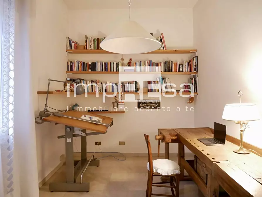 Immagine 3 di Appartamento in vendita  in viale monfenera 28 a Treviso