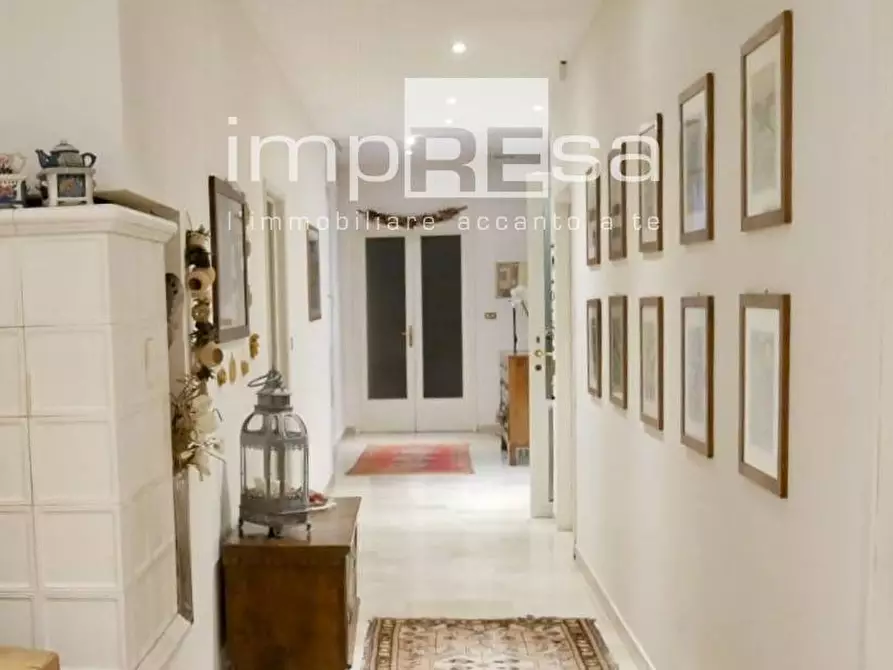 Immagine 2 di Appartamento in vendita  in viale monfenera 28 a Treviso