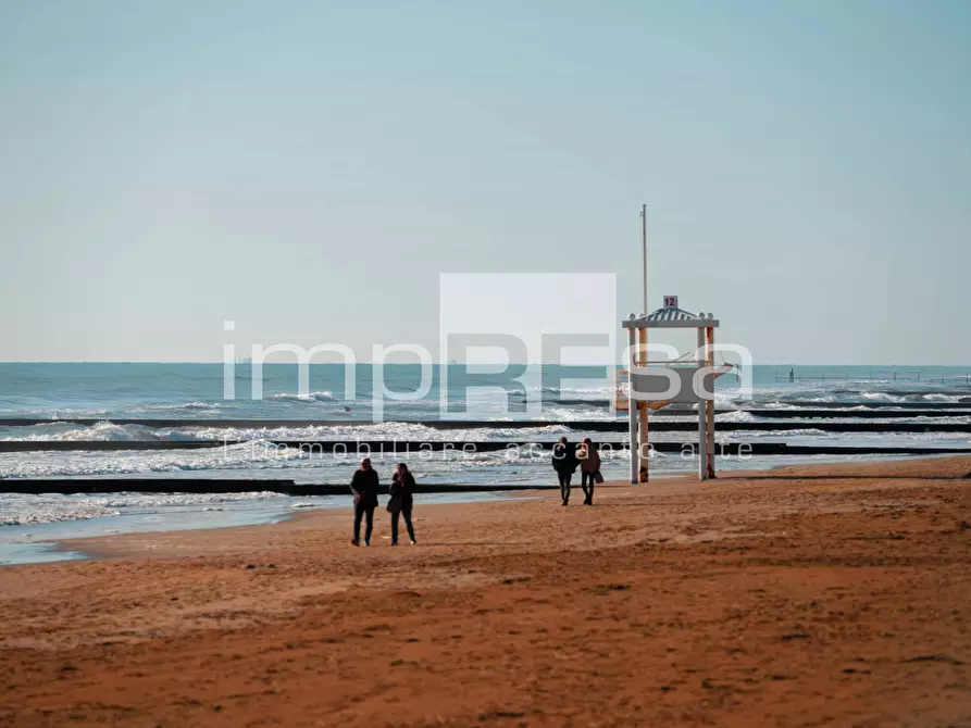 Immagine 6 di Villa in vendita  in Jesolo Lido a Jesolo