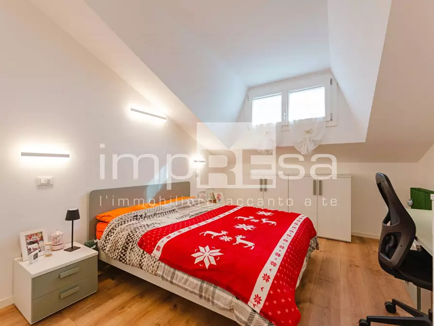 Immagine 29 di Villetta a schiera in vendita  in Via Cristoforo Colombo 86 a Jesolo