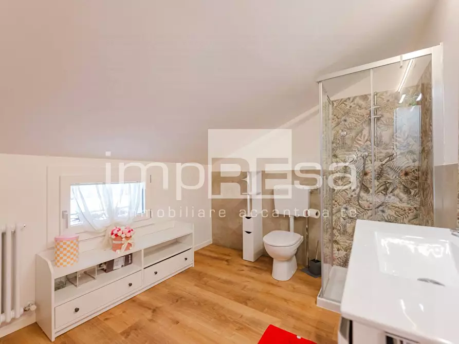 Immagine 30 di Villetta a schiera in vendita  in Via Cristoforo Colombo 86 a Jesolo