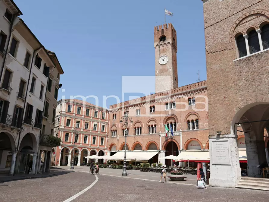 Immagine 9 di Appartamento in vendita  in via Pescheria 36 a Treviso
