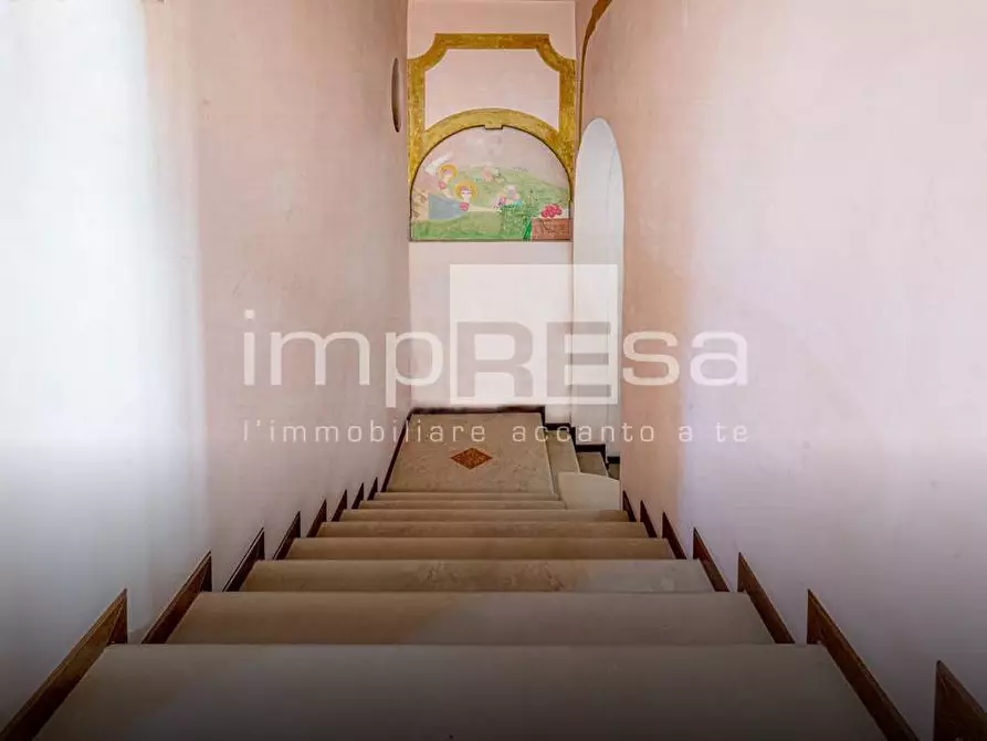 Immagine 10 di Palazzo in vendita  in pescheria a Treviso