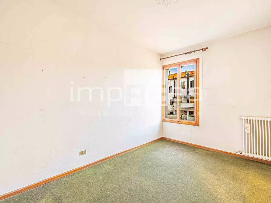 Immagine 18 di Palazzo in vendita  in pescheria a Treviso