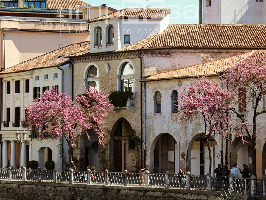 Immagine 4 di Appartamento in vendita  in Fuori Mura a Treviso