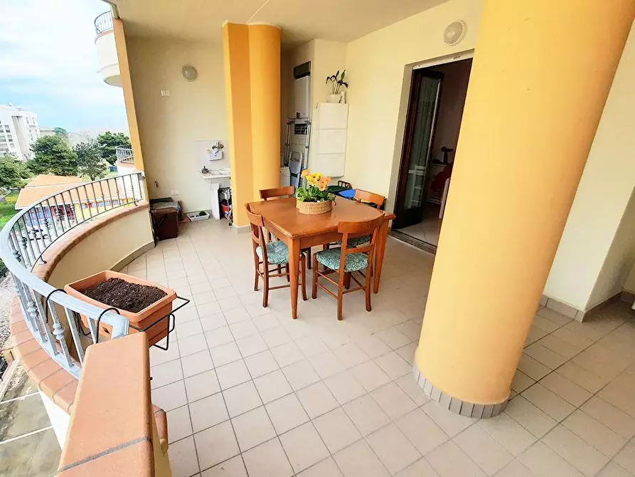 Immagine 10 di Appartamento in vendita  in via Legnano 18 a Alba Adriatica