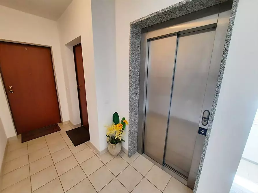 Immagine 14 di Appartamento in vendita  in via Legnano 18 a Alba Adriatica