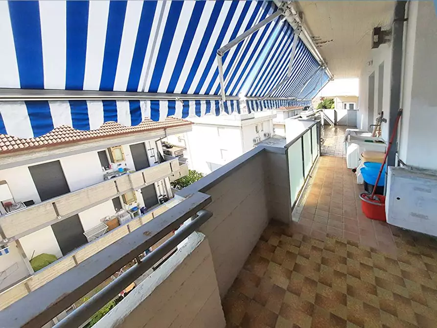 Immagine 11 di Appartamento in vendita  in VIALE MAZZINI a Alba Adriatica