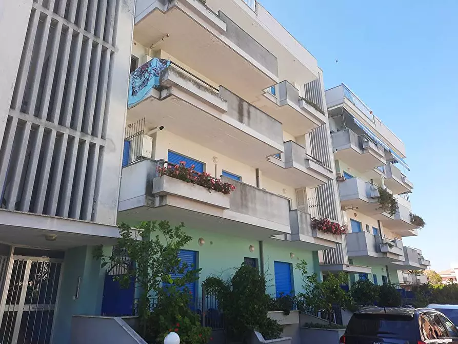 Immagine 16 di Appartamento in vendita  in VIALE MAZZINI a Alba Adriatica