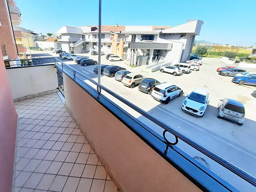 Immagine 14 di Appartamento in vendita  in VIA FRATELLI BANDIERA a Alba Adriatica