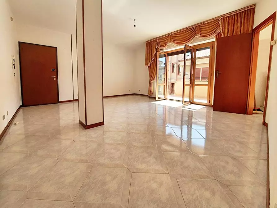 Immagine 3 di Appartamento in vendita  in VIA FRATELLI BANDIERA a Alba Adriatica