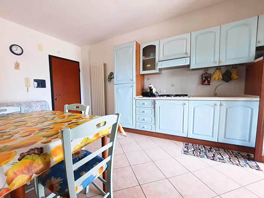 Immagine 2 di Appartamento in vendita  in VIA ERCOLE FALO' a Alba Adriatica