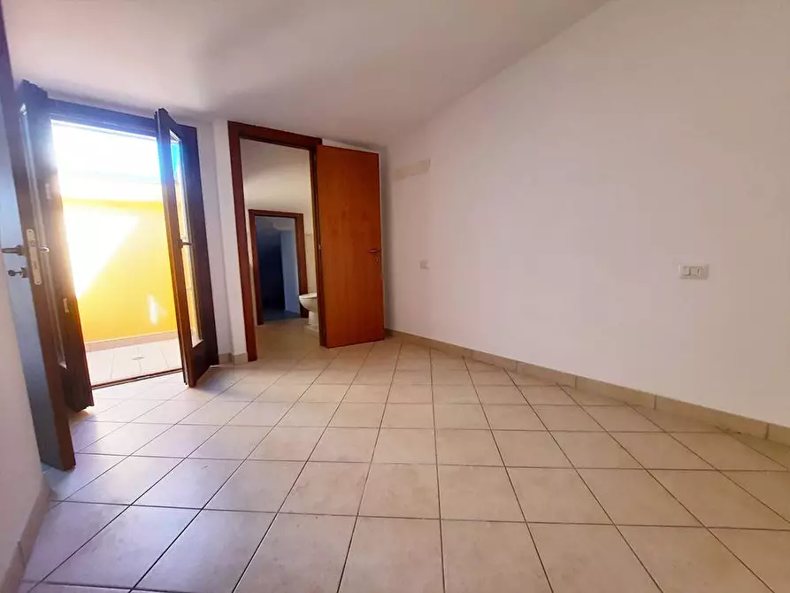 Immagine 8 di Appartamento in vendita  in VIA LEGNANO a Alba Adriatica