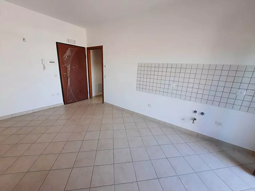 Immagine 3 di Appartamento in vendita  in VIA LEGNANO a Alba Adriatica