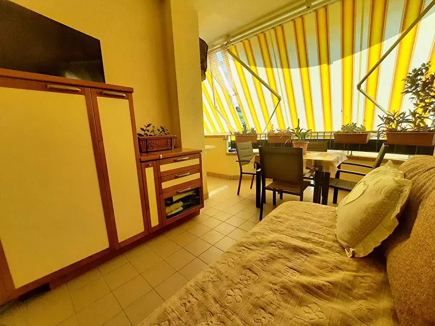 Immagine 10 di Appartamento in vendita  in VIA DEGLI OLEANDRI a Alba Adriatica