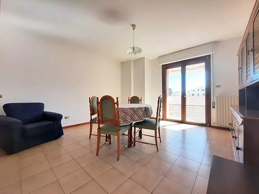 Immagine 2 di Appartamento in vendita  in via IV Novembre a Tortoreto