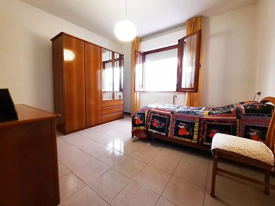 Immagine 7 di Appartamento in vendita  in via Garibaldi a Alba Adriatica