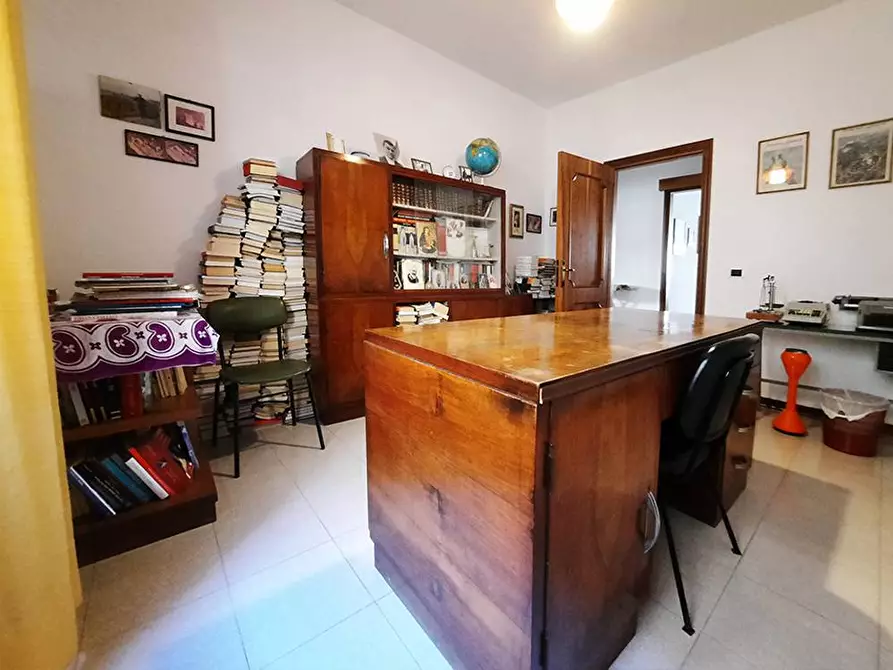 Immagine 10 di Appartamento in vendita  in via Garibaldi a Alba Adriatica