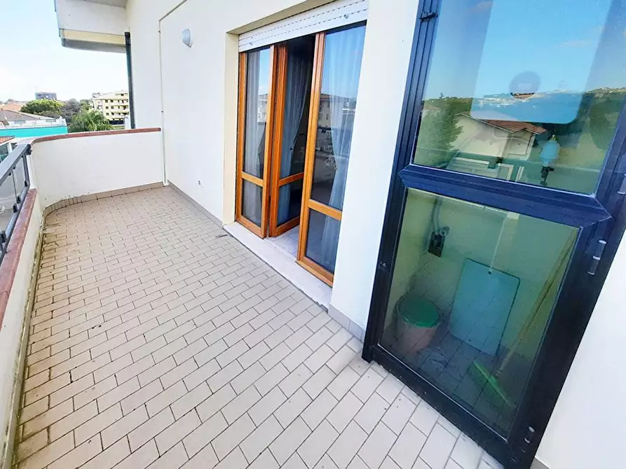 Immagine 12 di Appartamento in vendita  in VIA DELLE GARDENIE 7 a Alba Adriatica