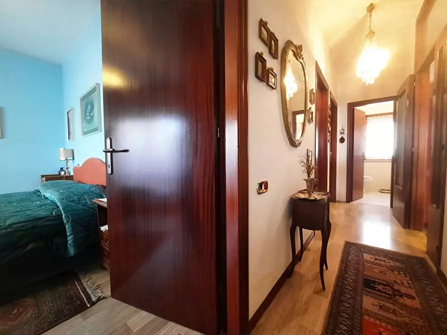 Immagine 6 di Appartamento in vendita  in via Firenze a Alba Adriatica