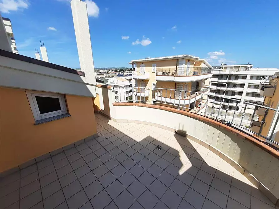 Immagine 10 di Appartamento in vendita  in Via Legnano a Alba Adriatica