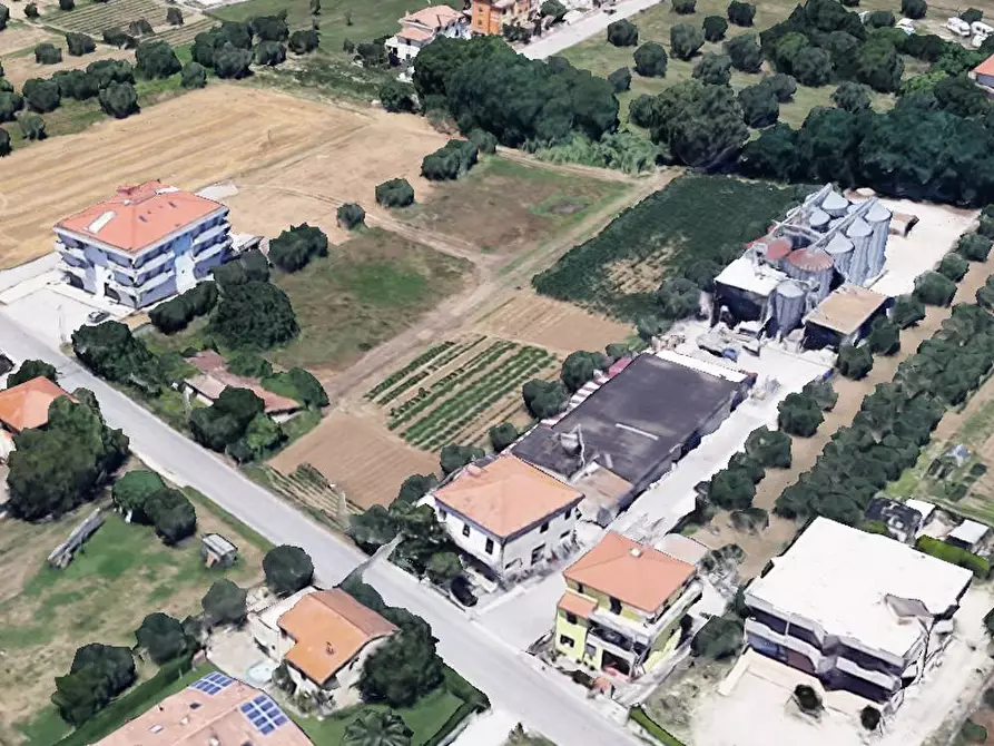 Immagine 8 di Terreno residenziale in vendita  in via Ascolana a Alba Adriatica