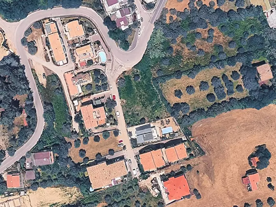 Immagine 4 di Terreno residenziale in vendita  in VIA AYRTON SENNA a Tortoreto
