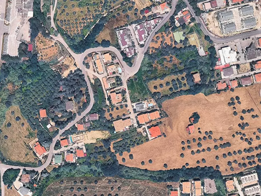 Immagine 5 di Terreno residenziale in vendita  in VIA AYRTON SENNA a Tortoreto