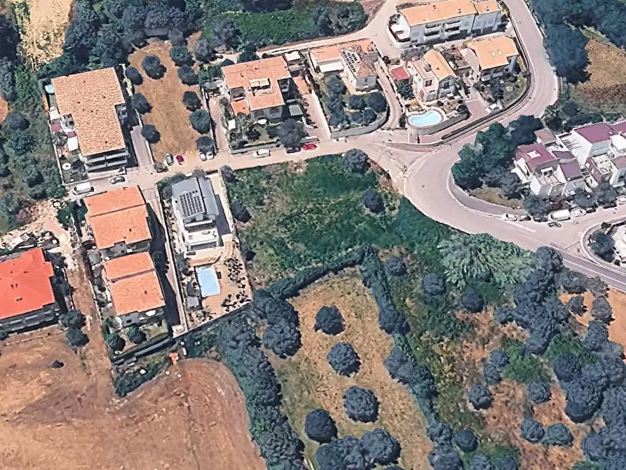 Immagine 6 di Terreno residenziale in vendita  in VIA AYRTON SENNA a Tortoreto