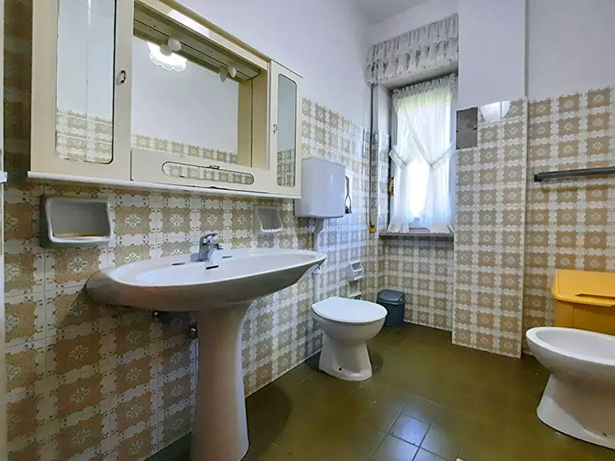 Immagine 8 di Appartamento in vendita  in Via Michelangelo a Nereto