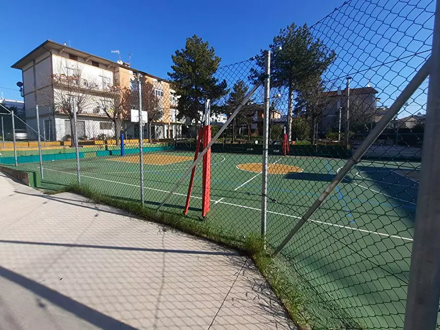Immagine 16 di Appartamento in vendita  in Via Michelangelo a Nereto