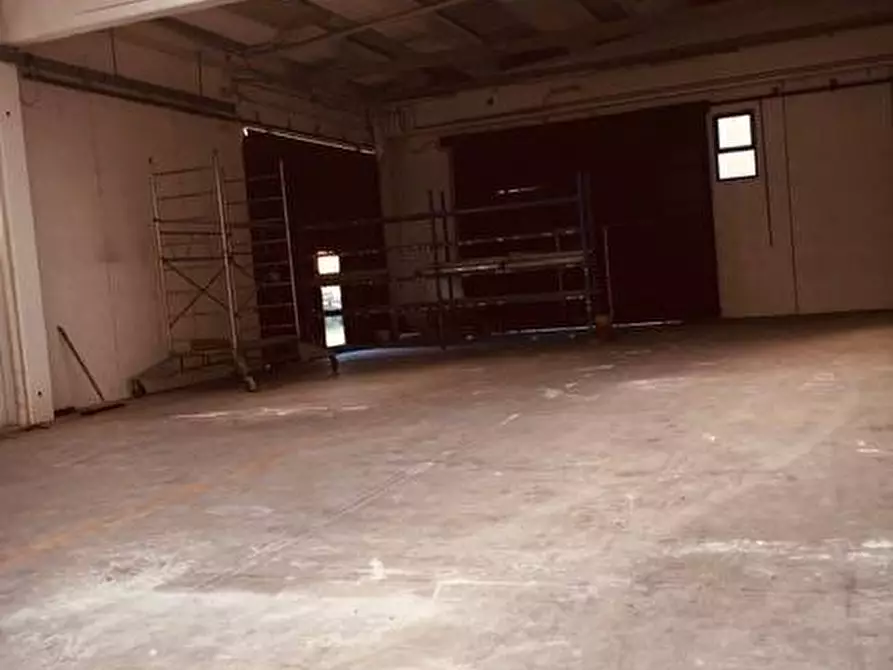 Immagine 6 di Capannone industriale in affitto  in Via Toscanini snc a Ferrara