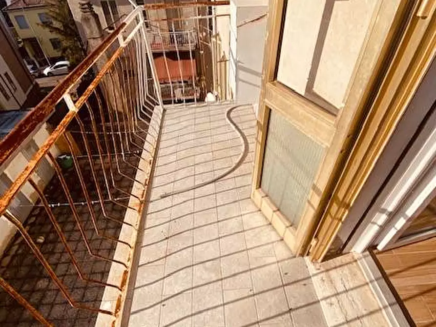 Immagine 19 di Appartamento in vendita  in Via Modena 185 a Ferrara