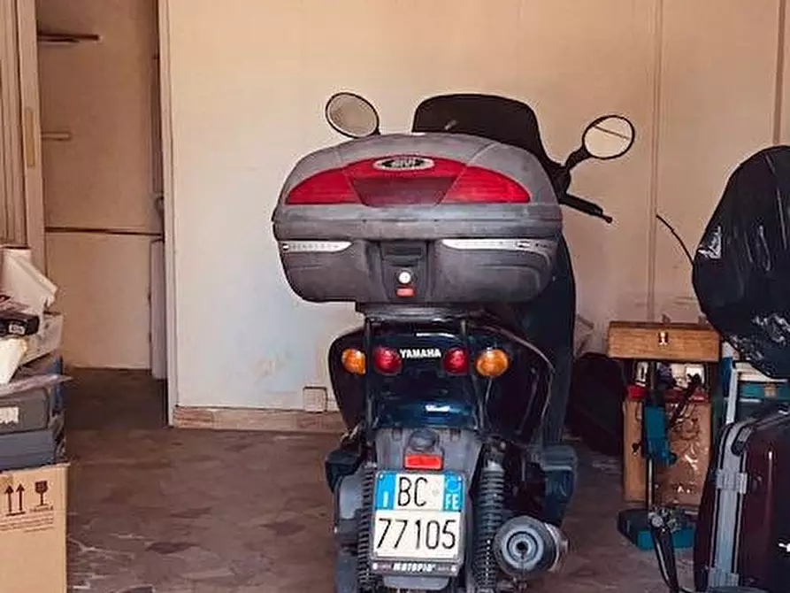 Immagine 6 di Locale commerciale in vendita  in Via Porta Catena 67 a Ferrara