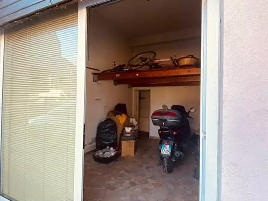 Immagine 4 di Locale commerciale in vendita  in Via Porta Catena 67 a Ferrara