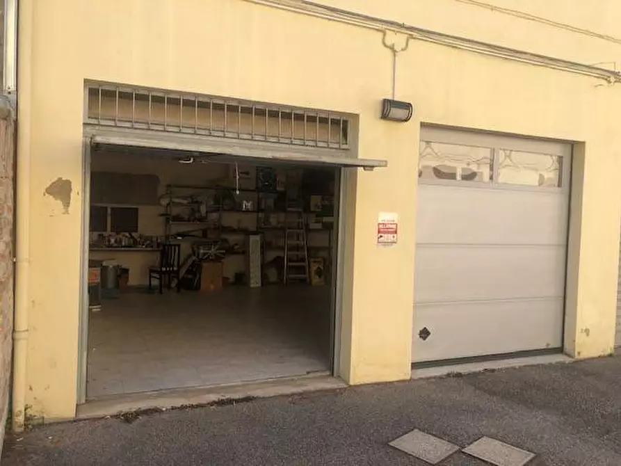 Immagine 4 di Casa indipendente in vendita  in Via Mentana 8 a Ferrara