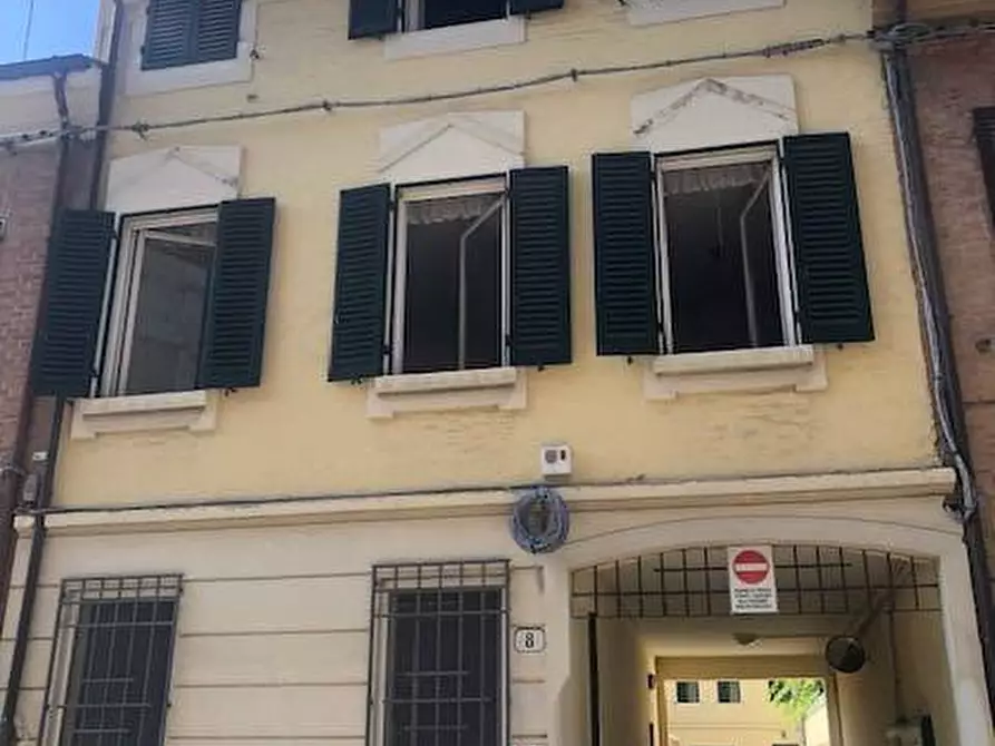 Immagine 2 di Casa indipendente in vendita  in Via Mentana 8 a Ferrara