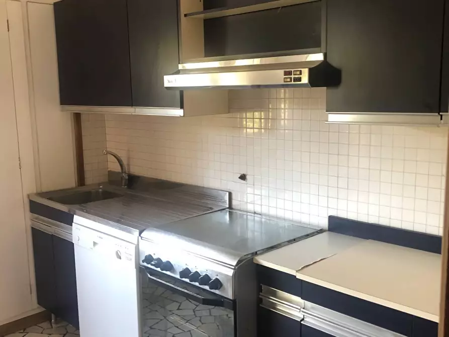 Immagine 8 di Appartamento in vendita  in Contrada Della Rosa 48 a Ferrara