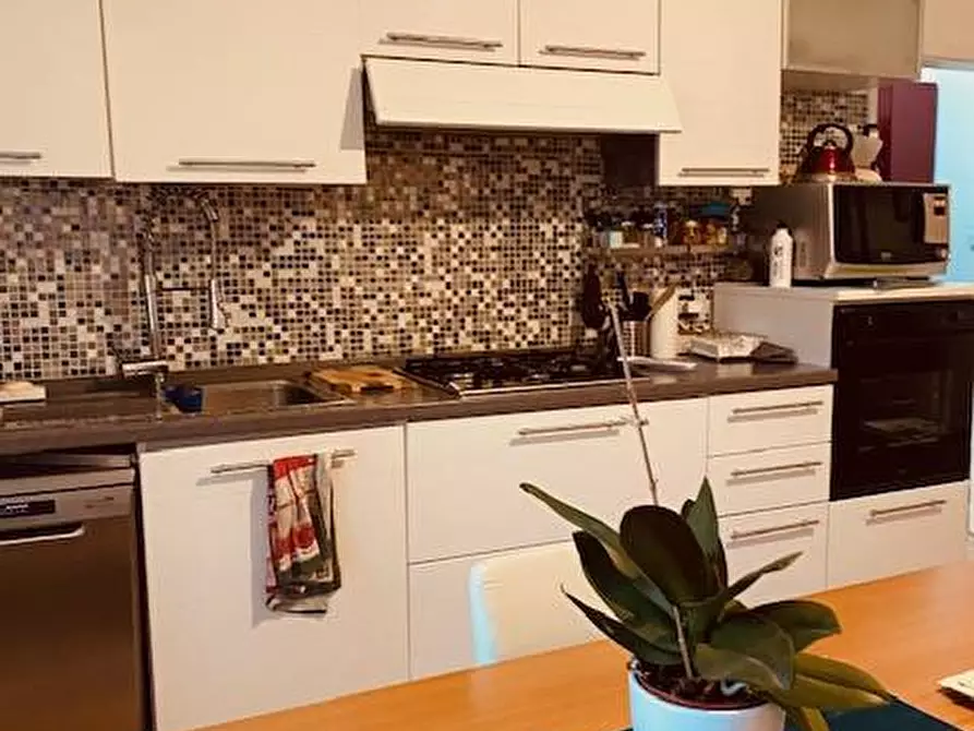 Immagine 7 di Appartamento in vendita  in Via del Piacere 16 a Ferrara