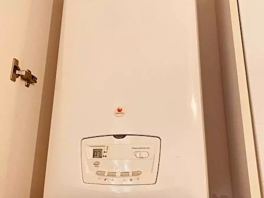 Immagine 27 di Appartamento in vendita  in Via del Piacere 16 a Ferrara