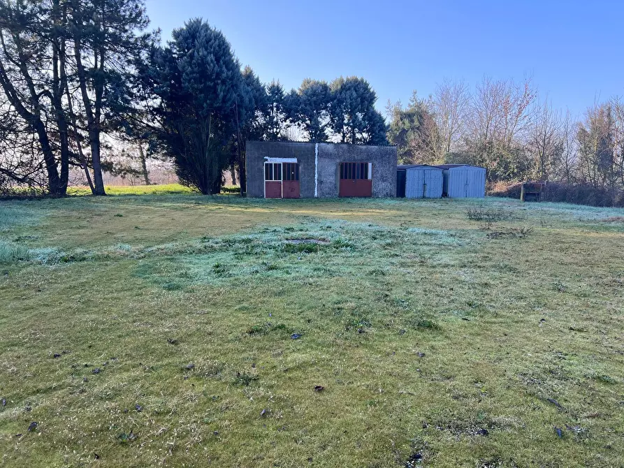 Immagine 11 di Villa in vendita  in Via Ravenna 416 a Ferrara