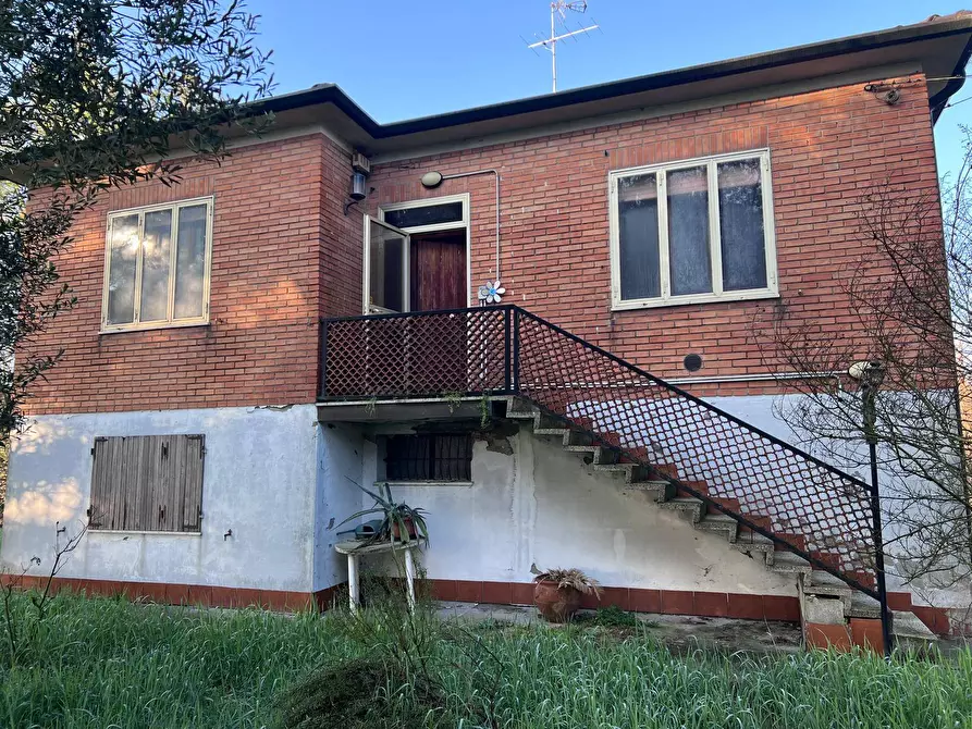 Immagine 1 di Villa in vendita  in Via Ravenna 416 a Ferrara