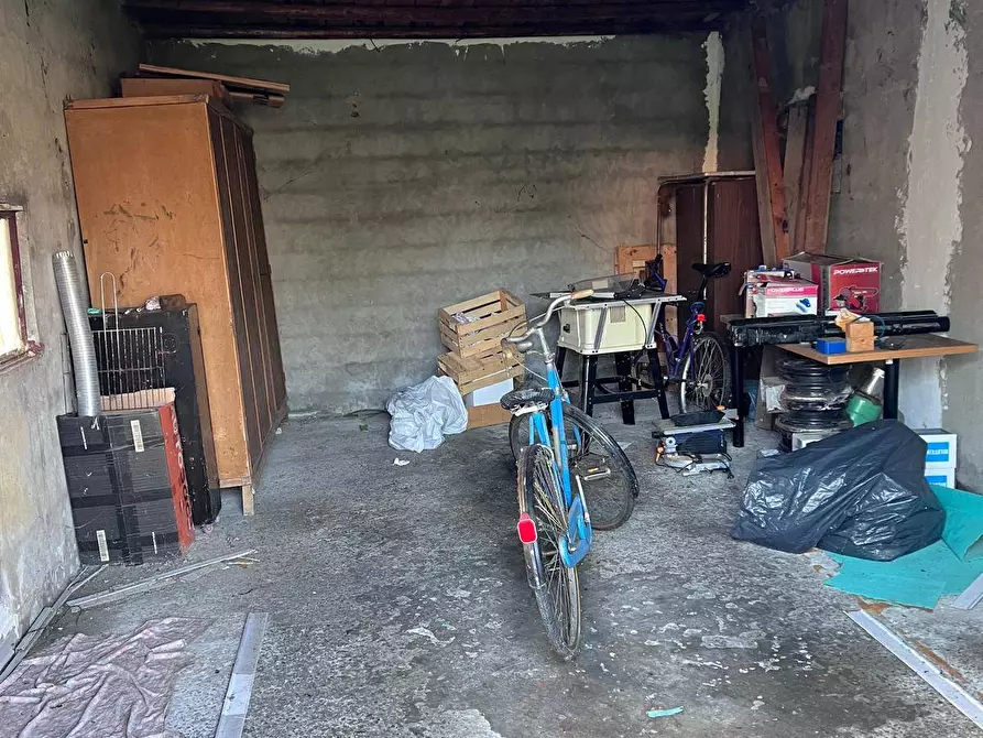 Immagine 31 di Villa in vendita  in Via Ravenna 416 a Ferrara