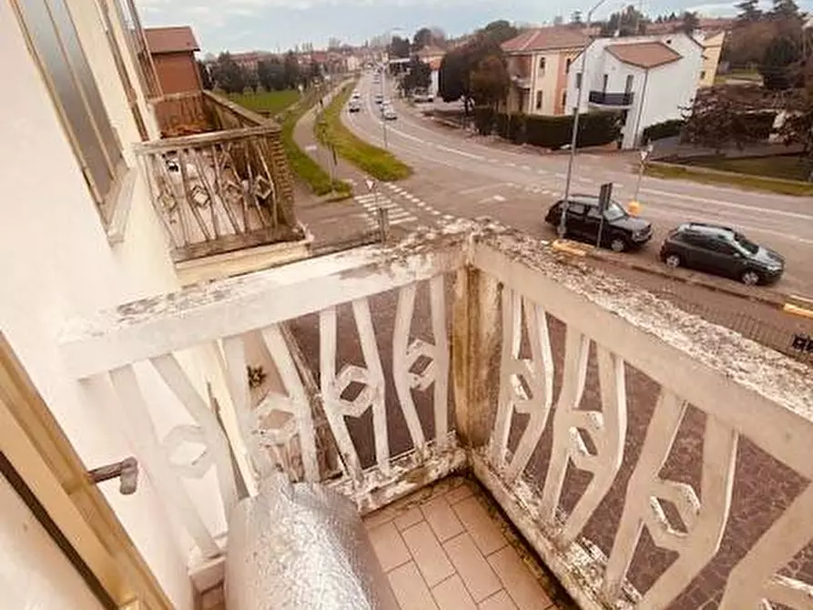 Immagine 4 di Appartamento in vendita  in Via Modena 193 a Ferrara