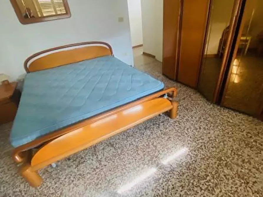 Immagine 29 di Locale commerciale in vendita  in Via Chiesa 130/a a Ferrara