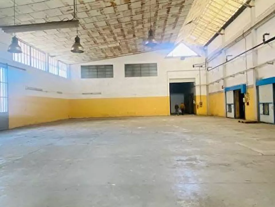 Immagine 32 di Locale commerciale in vendita  in Via Chiesa 130/a a Ferrara