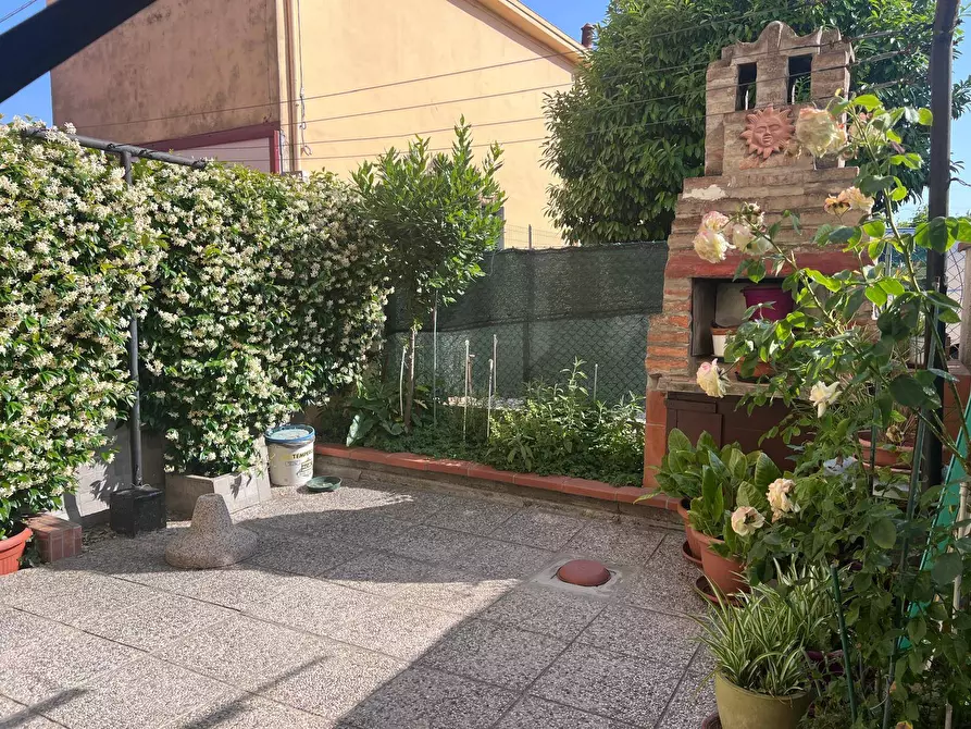 Immagine 12 di Appartamento in vendita  in Via Arginone 227 a Ferrara