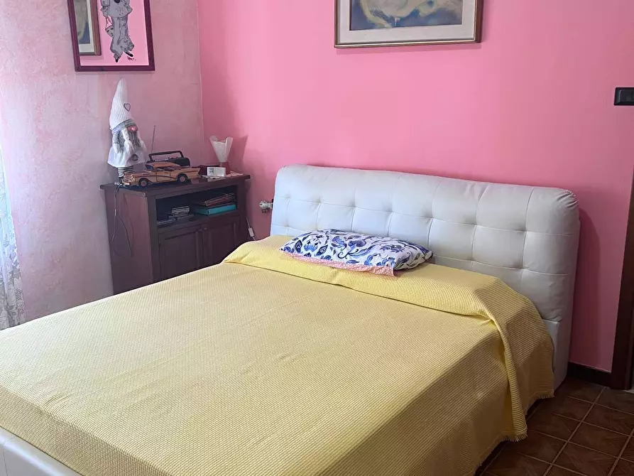 Immagine 17 di Appartamento in vendita  in Via Arginone 227 a Ferrara