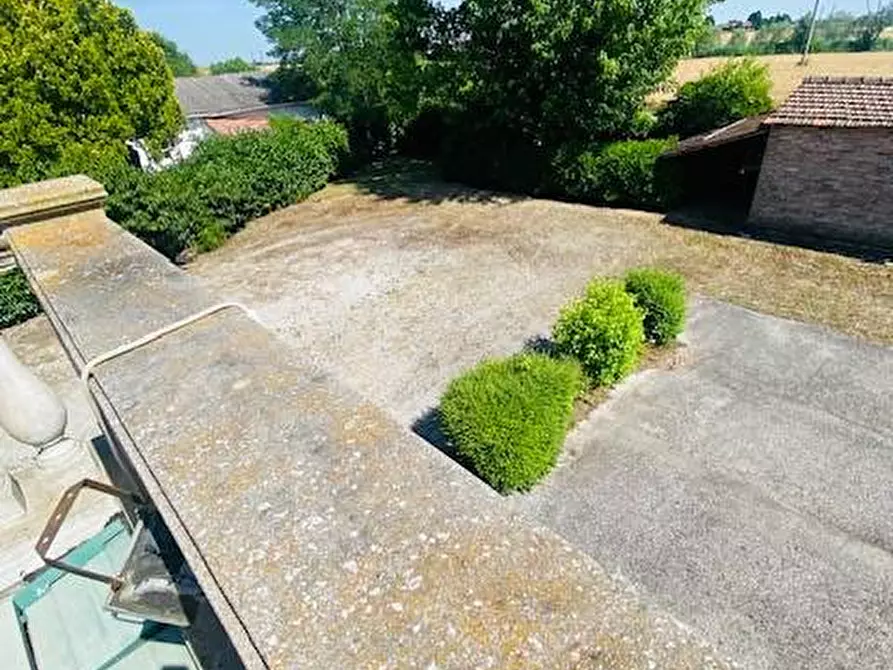 Immagine 18 di Agriturismo in vendita  in Via Copparo 292 a Ferrara